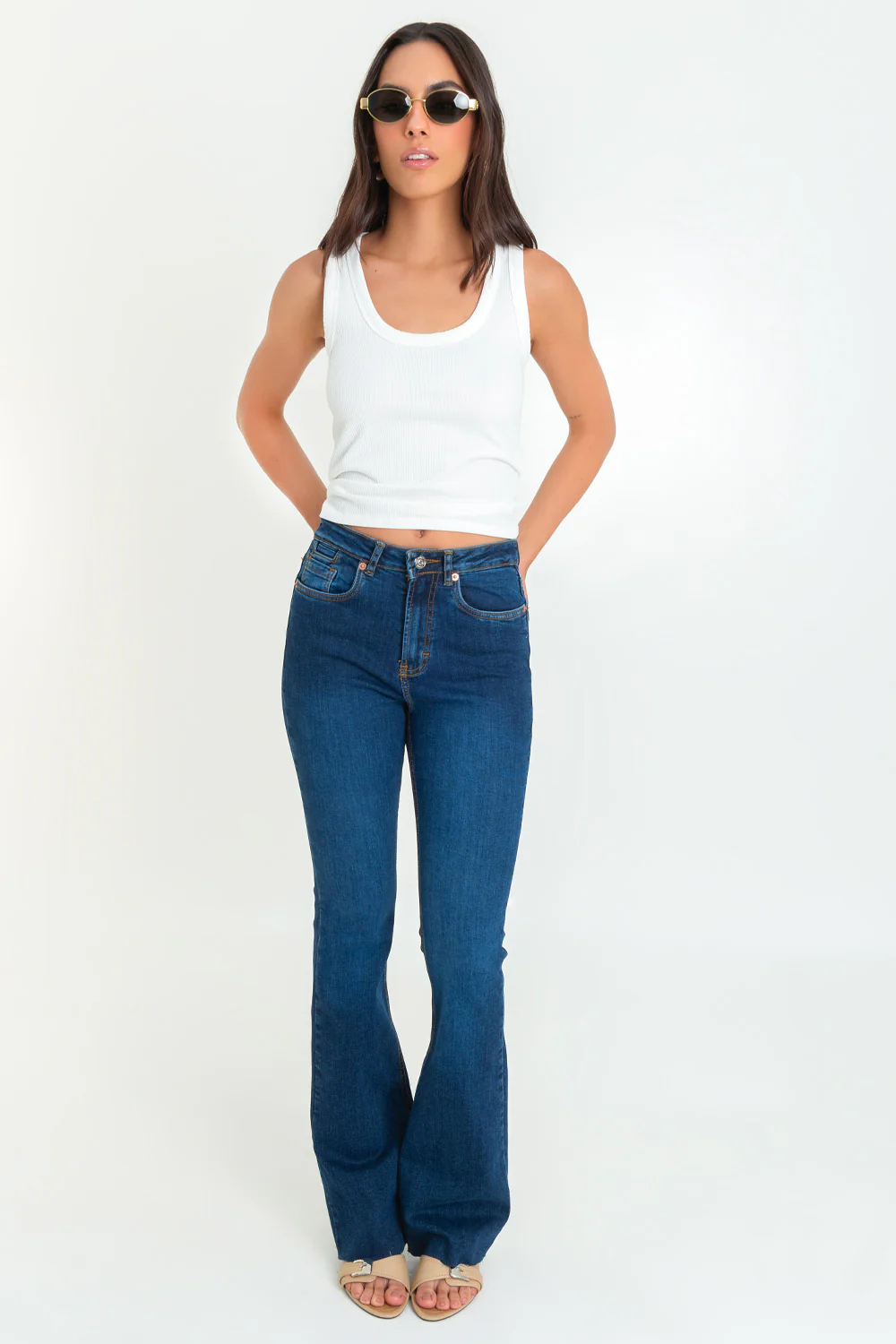 Pantalón boot cut de denim cintura alta