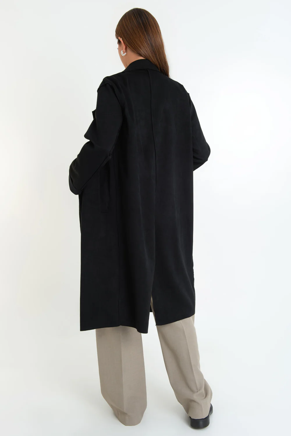 Abrigo de gamuza costuras con solapa