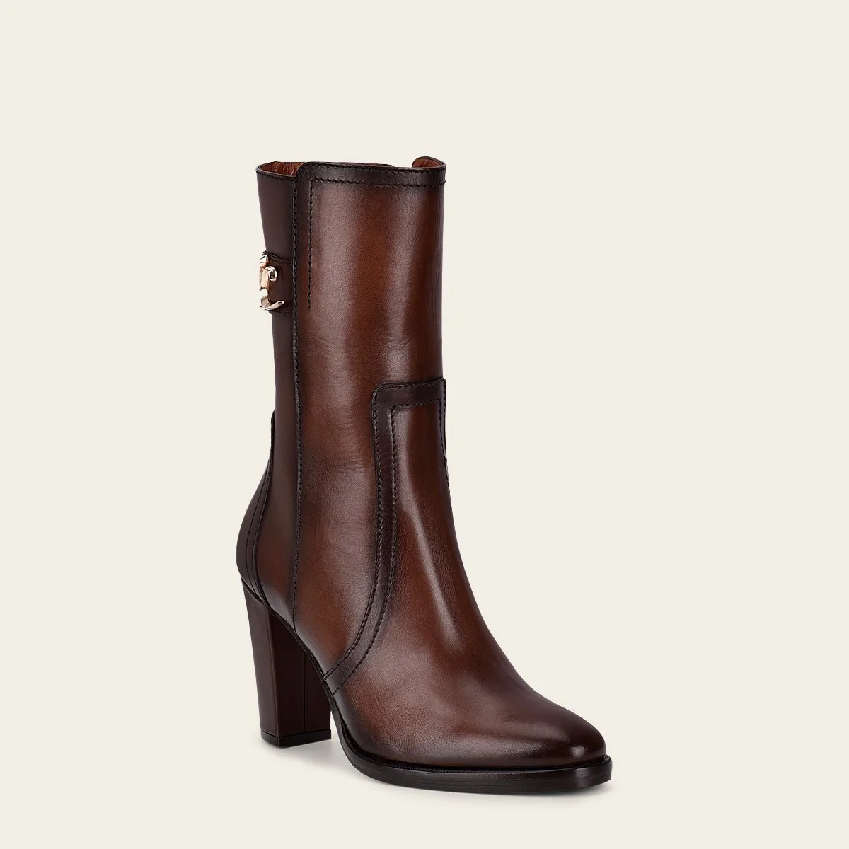 Bota para dama en piel genuina
