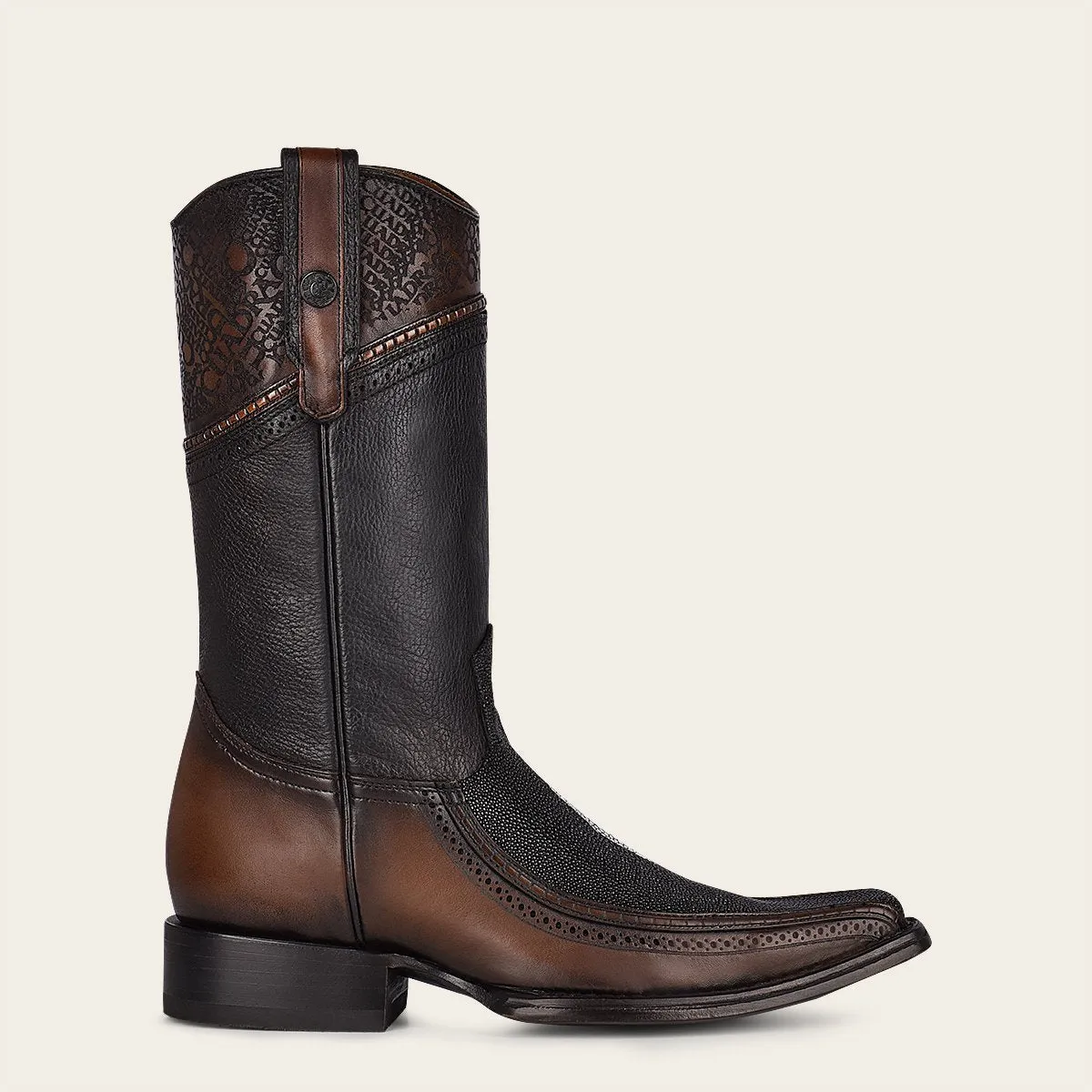 Bota vaquera en piel genuina de mantarraya.