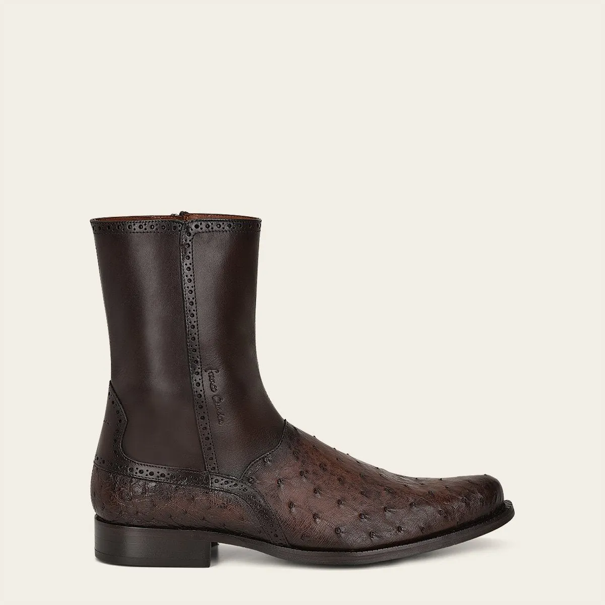 Bota de vestir en piel genuina de avestruz.
