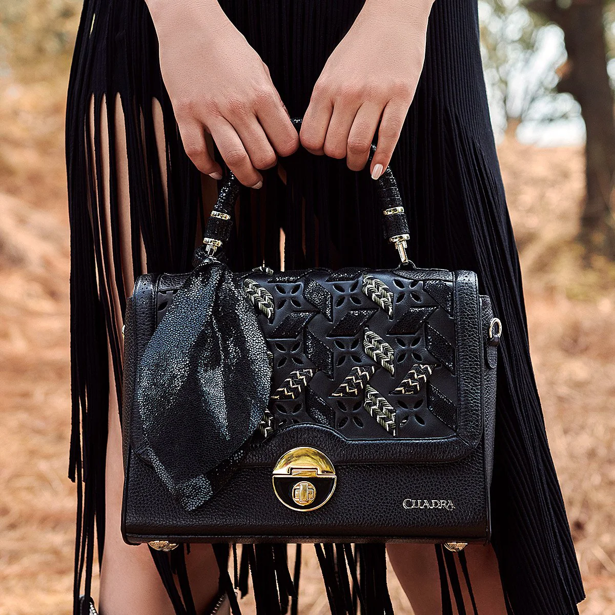 Bolso de mano en piel genuina para dama