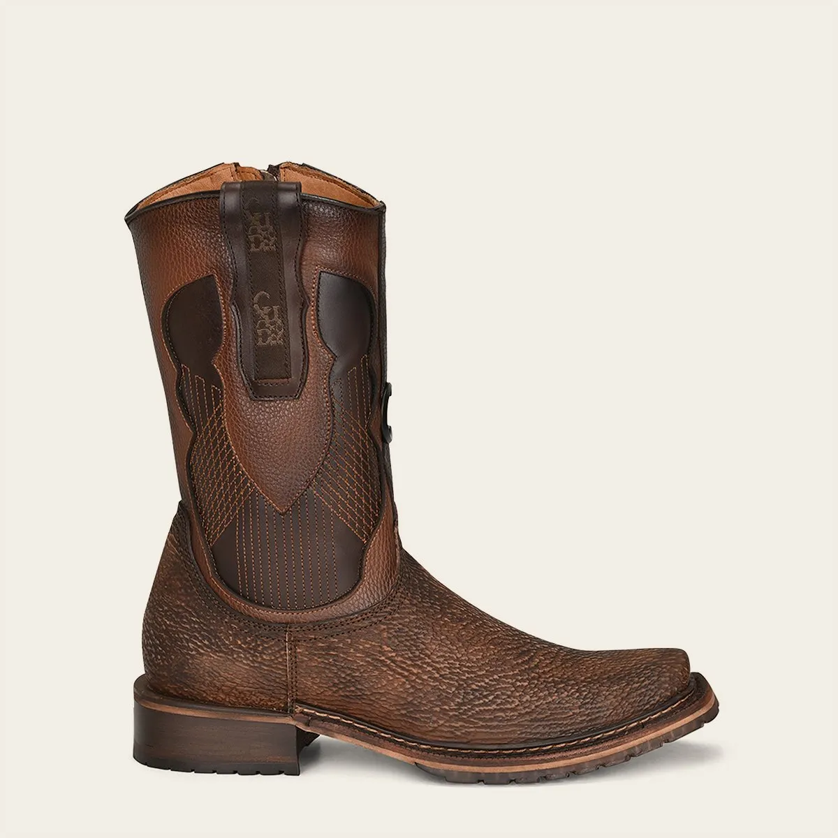Bota en piel genuina de tiburón.
